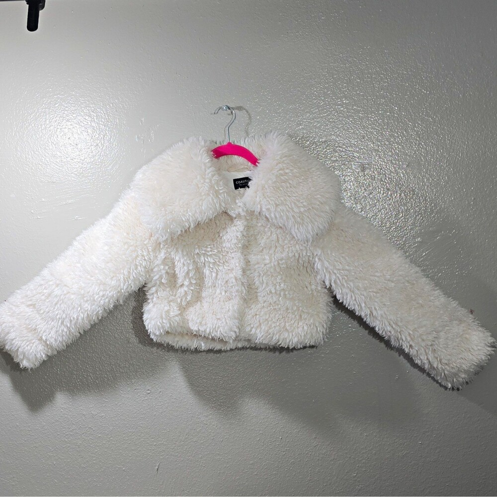 Coalition LA Women White Faux Fur Cropped Jacket S CLAFJ0053 Shaggy Fluffy Open